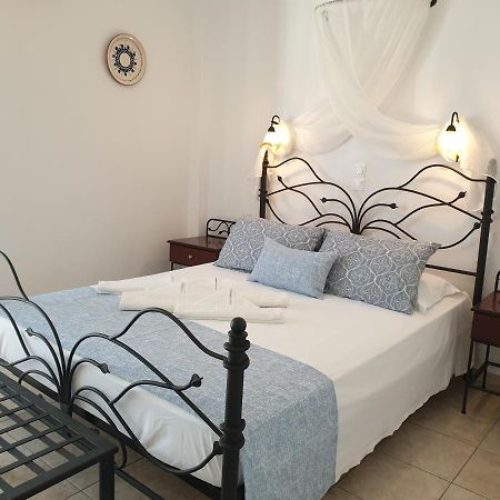 Sifnos Hotel Benaki Platis Gialos  Exterior photo