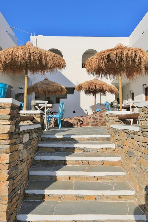 Sifnos Hotel Benaki Platis Gialos  Exterior photo